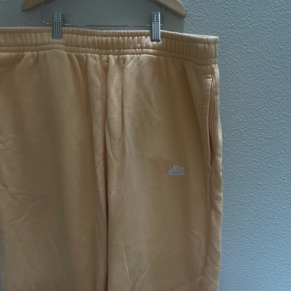Nike Peach Sweatpants